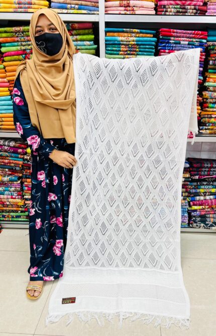 Soft & Stylish Kushi-Kata Wool Shawl