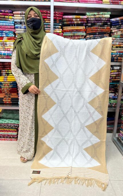 Soft & Stylish Kushi-Kata Wool Shawl