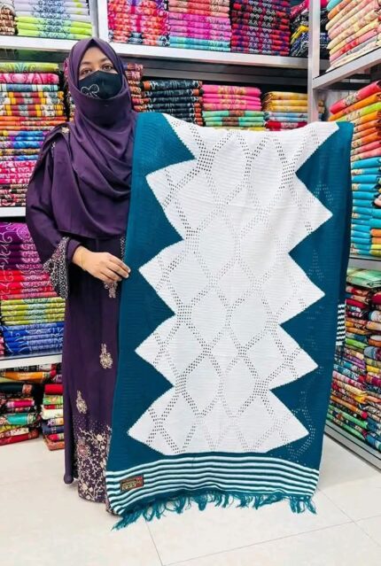 Soft & Stylish Kushi-Kata Wool Shawl