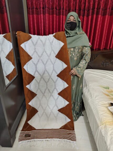 Soft & Stylish Kushi-Kata Wool Shawl